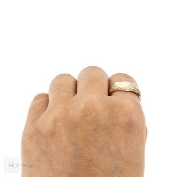 Antique 9ct Signet Ring, Large Shield Shape Engraved Men's Ring. 9k Rose Gold, 1900s.