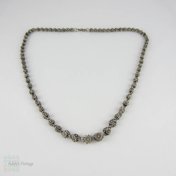 Antique French 800 Silver Fancy Link Necklace, Graduated Daisy Flower Design. 46 cm, 18 inches long.