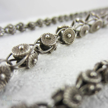 Antique French 800 Silver Fancy Link Necklace, Graduated Daisy Flower Design. 46 cm, 18 inches long.