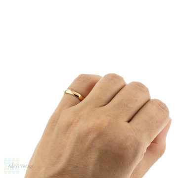 RESERVED Victorian 22ct Gold Wedding Ring, Antique 1880s 22k Band. Size J / 5.