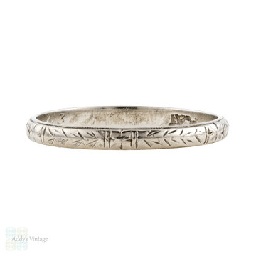 1940s Platinum Engraved Wedding Ring, Vintage Ladies Flower & Leaf Band. Size L.5 / 6.