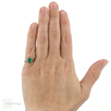 Emerald & Diamond Engagement Ring, Vintage Solitiare in 18ct 18k White Gold.