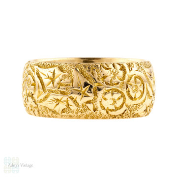 Wide Engraved 18ct Wedding Band, Antique Victorian 18k Yellow Gold Ring. Size P / 7.75.
