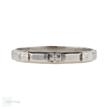 Engraved Art Deco Men's Platinum Wedding Ring, Vintage Flower 1930s Band. Size V.5 / 10.75.