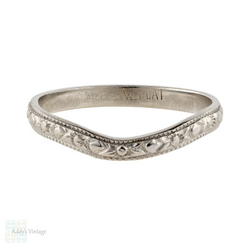 Engraved Curved Platinum Wedding Band, Vintage Flower Ladies Shaped Ring. Size J / 5.
