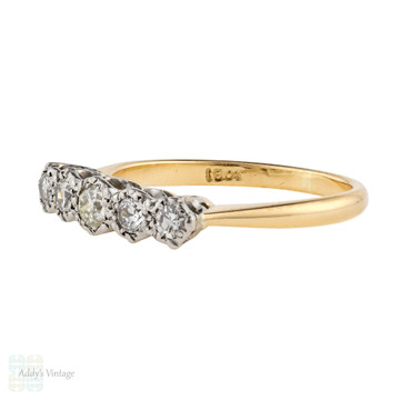 Graduated 5 Stone Old Cut Diamond Engagement Ring, 18ct Gold 1930s Wedding Band.