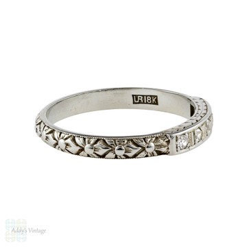 Art Deco Engraved Diamond Wedding Ring, Ladies 18ct White Gold Flower Band. Size L / 5.75.
