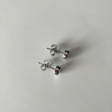 RESERVED Bezel Set 0.25 ctw Diamond Earrings, Vintage 18ct 18k White Gold Diamond Studs.