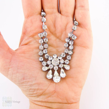 Vintage Rhinestone Wedding Necklace. Clear Diamanté Necklace with Round & Pear Shapes Stones. Choker Length, Circa 1960s.