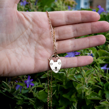 Vintage Heart Padlock Pendant, Large 9k 9ct Yellow Gold Clasp Charm, Jubilee Hallmarks 1970s.