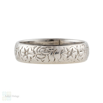 RESERVED Floral Engraved Wide Platinum Wedding Ring, Flower & Leaf Pattern Vintage Band. Size Q.5 / 8.5.