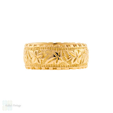 Wide 18ct Ivy Leaf Wedding Ring, Victorian Ladies 18k Gold Band, Size K / 5.25.