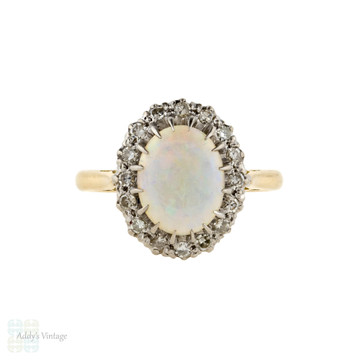 Opal & Diamond Halo Cocktail Ring, 1940s Vintage 18ct 18k Gold Dinner Ring.