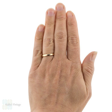 Art Deco 9ct 9k Gold Ladies Wedding Ring, Simple 1930s Band Size J.75 / 5.25.