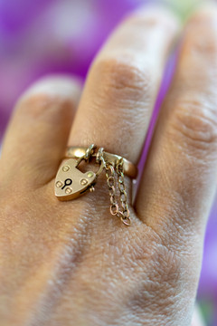 Antique Heart Padlock Ring, Unique 9ct 9k Rose Gold Band Size Q.5 / 8.5.
