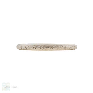 Vintage 1930s Engraved Platinum Wedding Ring, Floral Pattern Band Size H / 4.