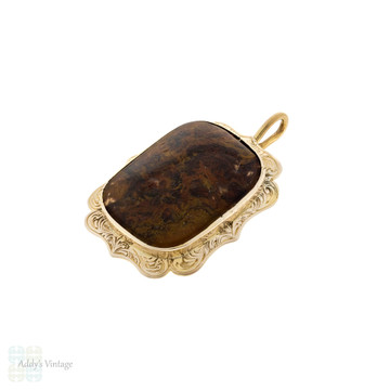 Victorian Agate Pendant, Bezel Set in Engraved Low Carat Gold Frame.