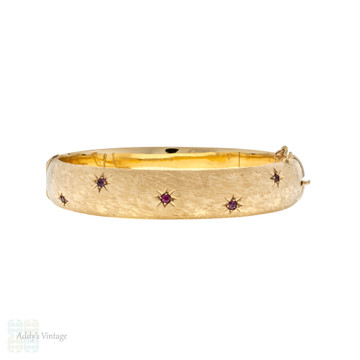 Vintage Ruby Star 9ct Gold Bracelet, Retro 1960s Textured Bangle.