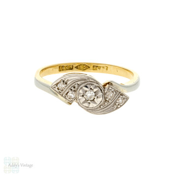 Asymmetrical Edwardian Five Stone Diamond Ring, 18ct Gold & Platinum.