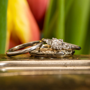 Engraved Vintage Two-Tone 14k Gold Floral Wedding Ring, Size S.5 / 9.5.