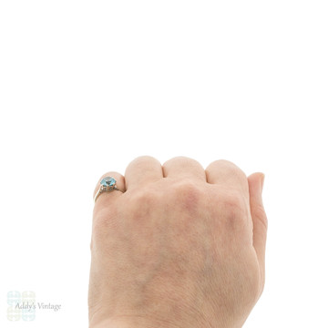Vintage 1950s Blue Zircon 9ct White Gold Single Stone Ring.