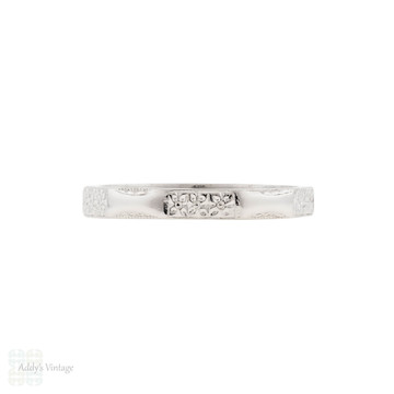 Engraved Platinum Floral Blossom Vintage Ladies Wedding Ring, Size K.5 / 5.5.