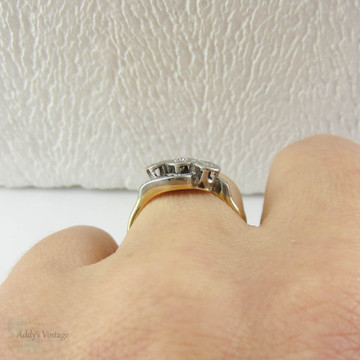 Vintage Diamond Engagement Ring, Twist Design Three Stone Trilogy Diamond Ring in 18 Carat & Platinum, 1915 - 1930s.