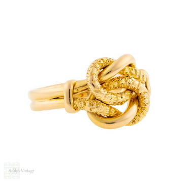 Antique Edwardian 18ct Lovers Knot Ring, Textured Intertwined Band Circa 1900.