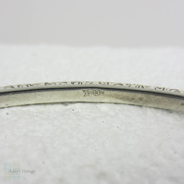 Art Deco Sapphire Blue Paste Sterling Silver Bangle Bracelet. Beaded Edge & Engraved Sides, Circa 1920s.