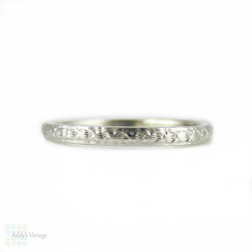 Art Deco Engraved Platinum Wedding Ring, Narrow Fully Engraved Band by Alabaster & Wilson, Circa 1920s - 1930s. Size O / 7.25.