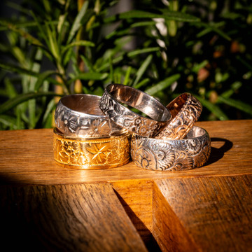 Wide Vintage 22ct Gold Floral Engraved Wedding Ring, Size Q.5 / 8.5