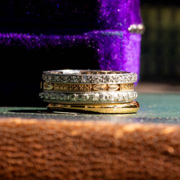 Vintage Ornate Engraved Heart & Flower Design 14k Gold Ring, Size M.5 / 6.5.