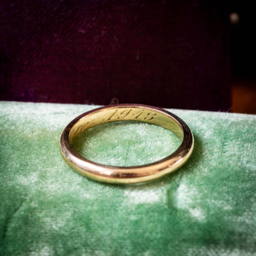 Classic Antique 14k Yellow Gold Wedding Ring, 1918 Inscription, Size N.5 / 7.