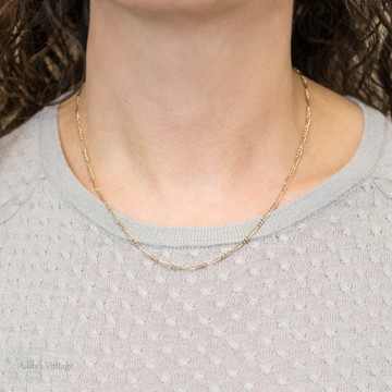 Victorian 9ct Gold Figaro Link Chain with Barrel Clasp, 47 cm / 18.5 inches.