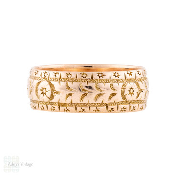 Edwardian Engraved 9ct Gold Wide Flower & Leaf, Circa 1900s. Size M / 6.25.