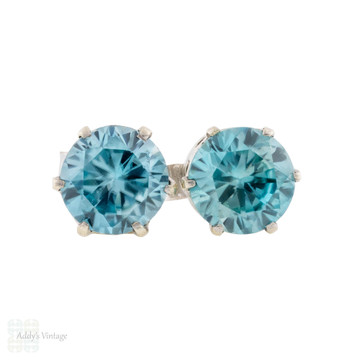 Vintage Blue Zircon Stud Earrings in 9ct White Gold, Mid 20th Century.