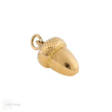 Vintage 9ct Gold Acorn Pendant, Puffed Mid Century Charm.