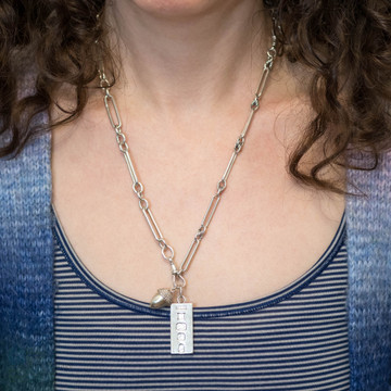 Large 1970s Retro Sterling Silver Ingot Pendant, 1977 with Jubilee Hallmark.