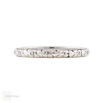 Vintage 18k Floral Engraved Wedding Ring by Belais, Size N / 6.75.