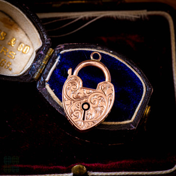 Engraved Antique 9ct Rose Gold Heart Padlock Pendant Clasp.
