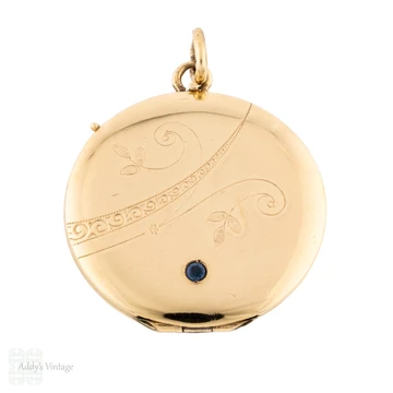 Antique Gold Filled Floral Engraved Locket with Sapphire Paste.