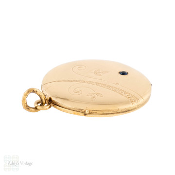 Antique Gold Filled Floral Engraved Locket with Sapphire Paste.