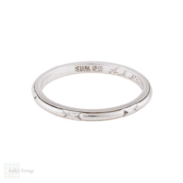 Art Deco Slender Flower Engraved Platinum Wedding Ring, Size L.5 / 6. 