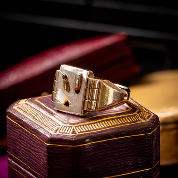 Antique Shibayama Insect Ring, 9ct Gold & Silver. Signet Style Two Tone Ring.