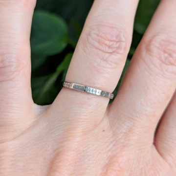 Vintage Flower Engraved Platinum Wedding Ring, Size M / 6.25.
