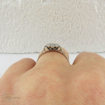 BALANCE. 1920s Diamond Engagement Ring, Daisy Shaped Diamond Cluster. Art Deco Diamond Ring in White Gold & Platinum.