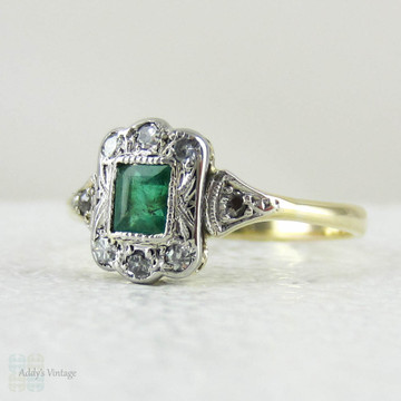 Art Deco Emerald & Diamond Engagement Ring, Fan Shape Design with Engraved Design and Milgrain Beading, Circa 1920s.