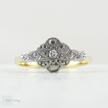 Vintage Diamond Engagement Ring, Pretty 1940s Single Stone Diamond Ring in Geometric Engraved Palladium Top, Late Art Deco.