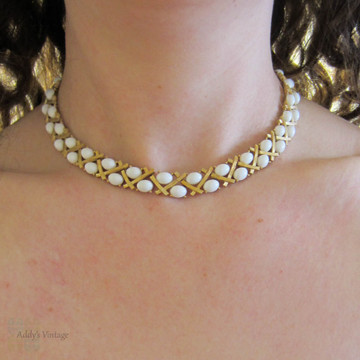 Vintage Trifari Crown White Necklace, Milk Glass White Short Choker Necklace in Gold Tone Setting, Circa 1960s.