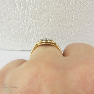 Vintage Quatrefoil Diamond Engagement Ring, Four Diamonds Set in a Clover Design, 18 Carat Gold, Circa 1920s.